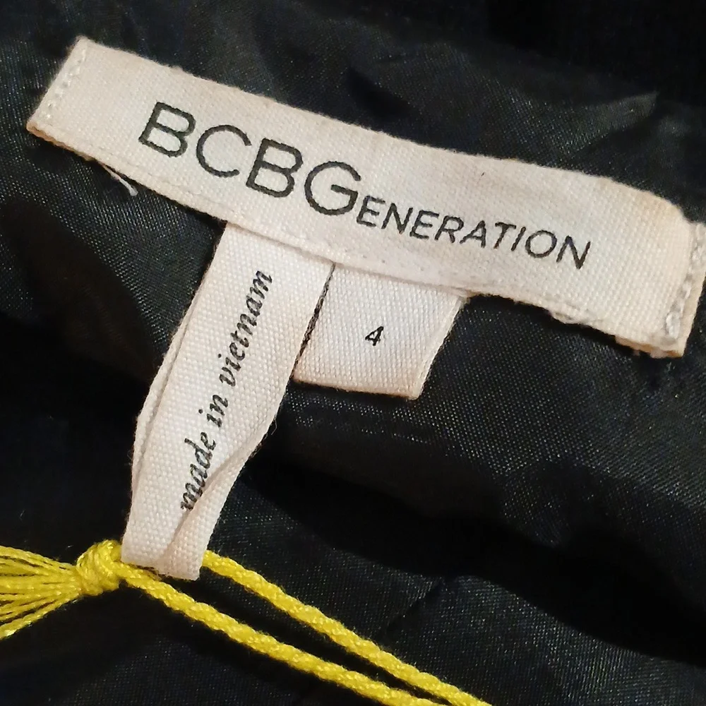 BCBGeneration Black Cocktail Dress with Flutter Detail Size 4 - Picture 9 of 11